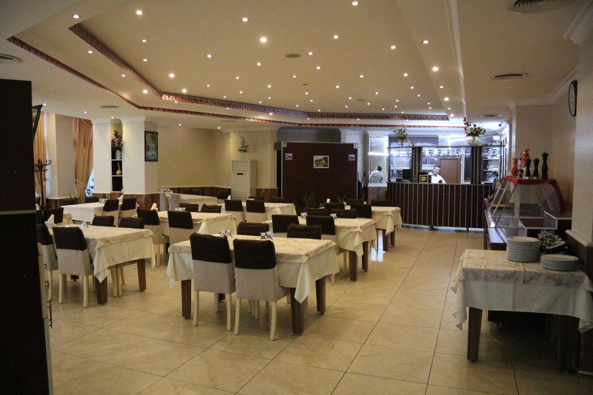 Torbalı Metropolis酒店 外观 照片