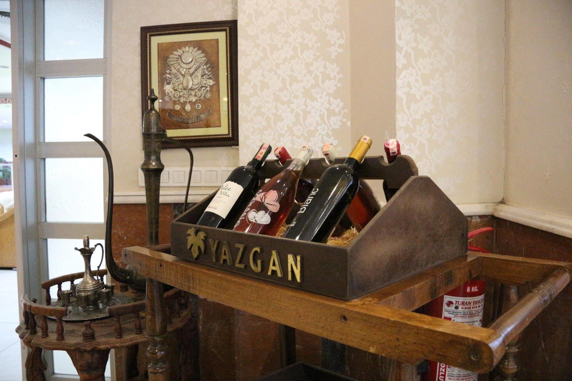 Torbalı Metropolis酒店 外观 照片